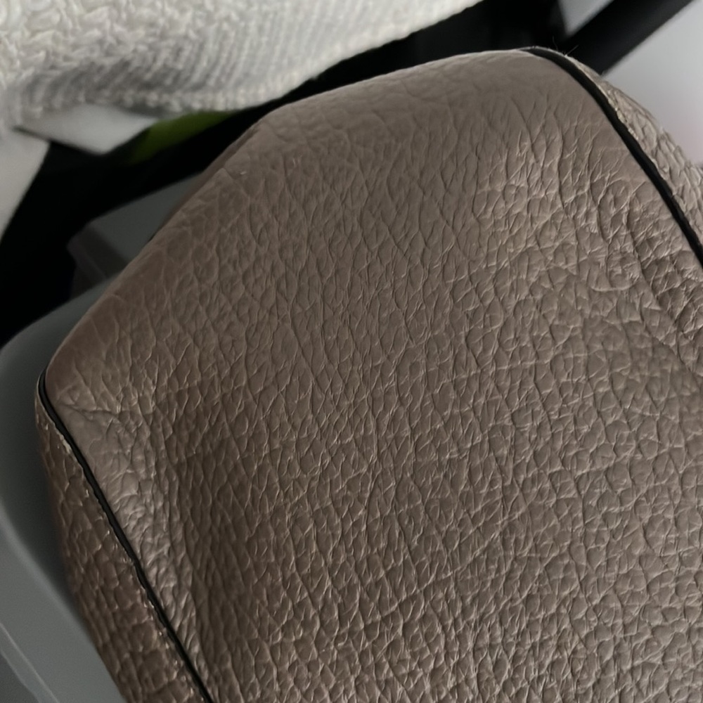 Burberry Gray Leather Shoulder Bag - Picture 4 of 11
